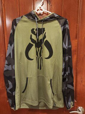 Star Wars Mandalorian Camo Hoodie - Heroes and Villains - Adult Medium